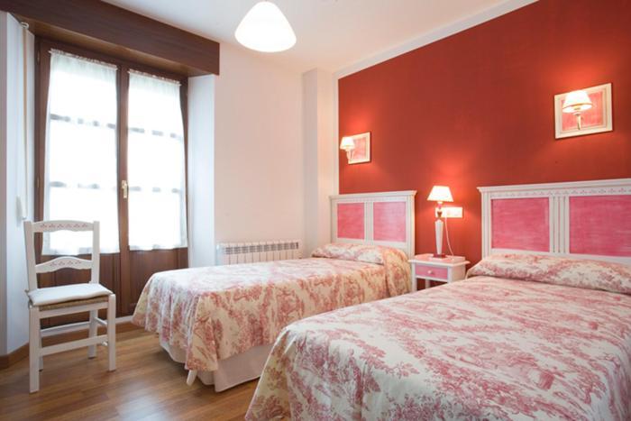 La Fonda De Bustio Hotel Buitenkant foto